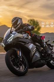 300 SR Sport
